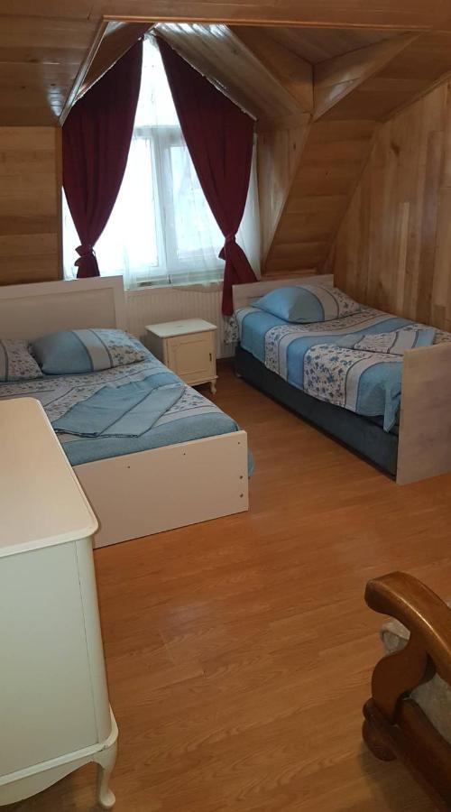 When In Tbilisi Hotell Eksteriør bilde