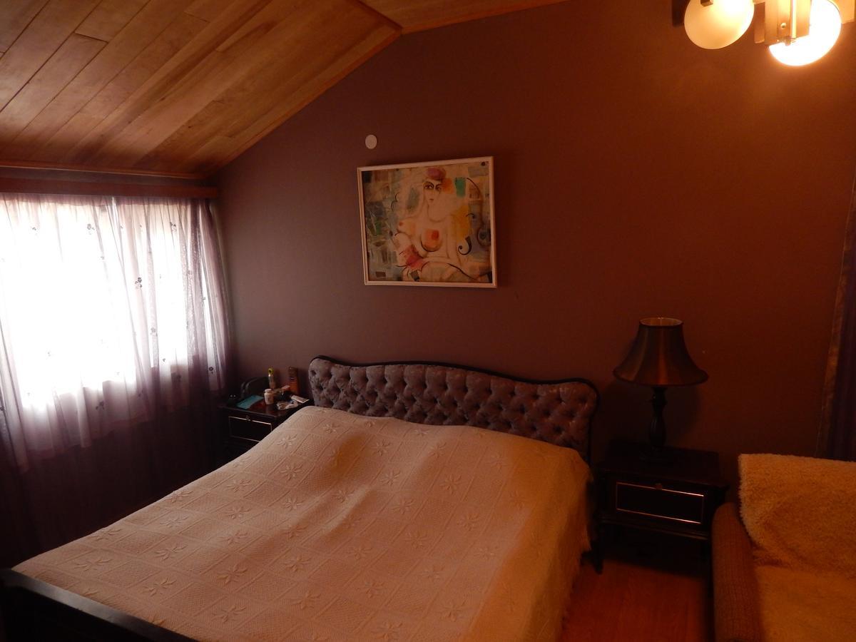 When In Tbilisi Hotell Eksteriør bilde
